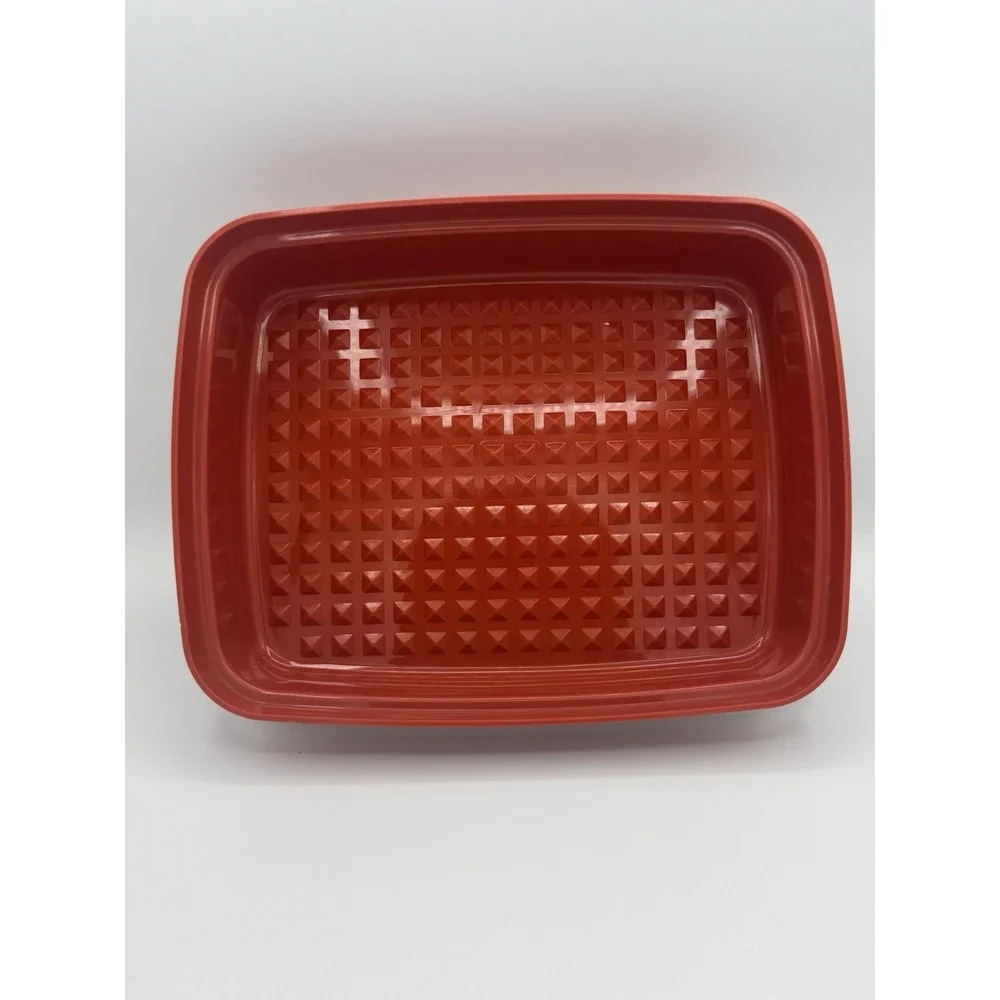 Tupper Ware 1518-2  Season Serve‎ Marinade Container W/Lid Paprika